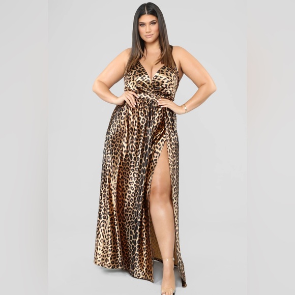 Can't Tame Her Leopard Slit Dress - Leopard - Picture 4 of 10
